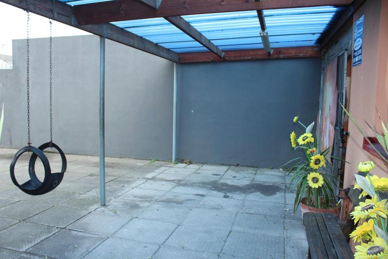 3 Bedroom Property for Sale in Ruyterwacht Western Cape